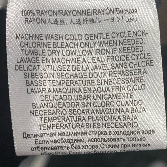 BCBGeneration Blouse - Picture 7 of 8